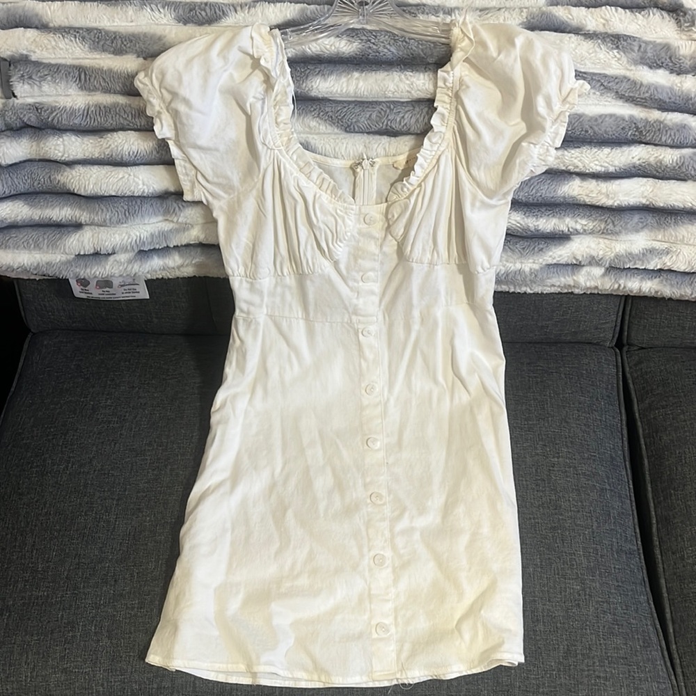 Le Lis, white mini dress, lightly worn.